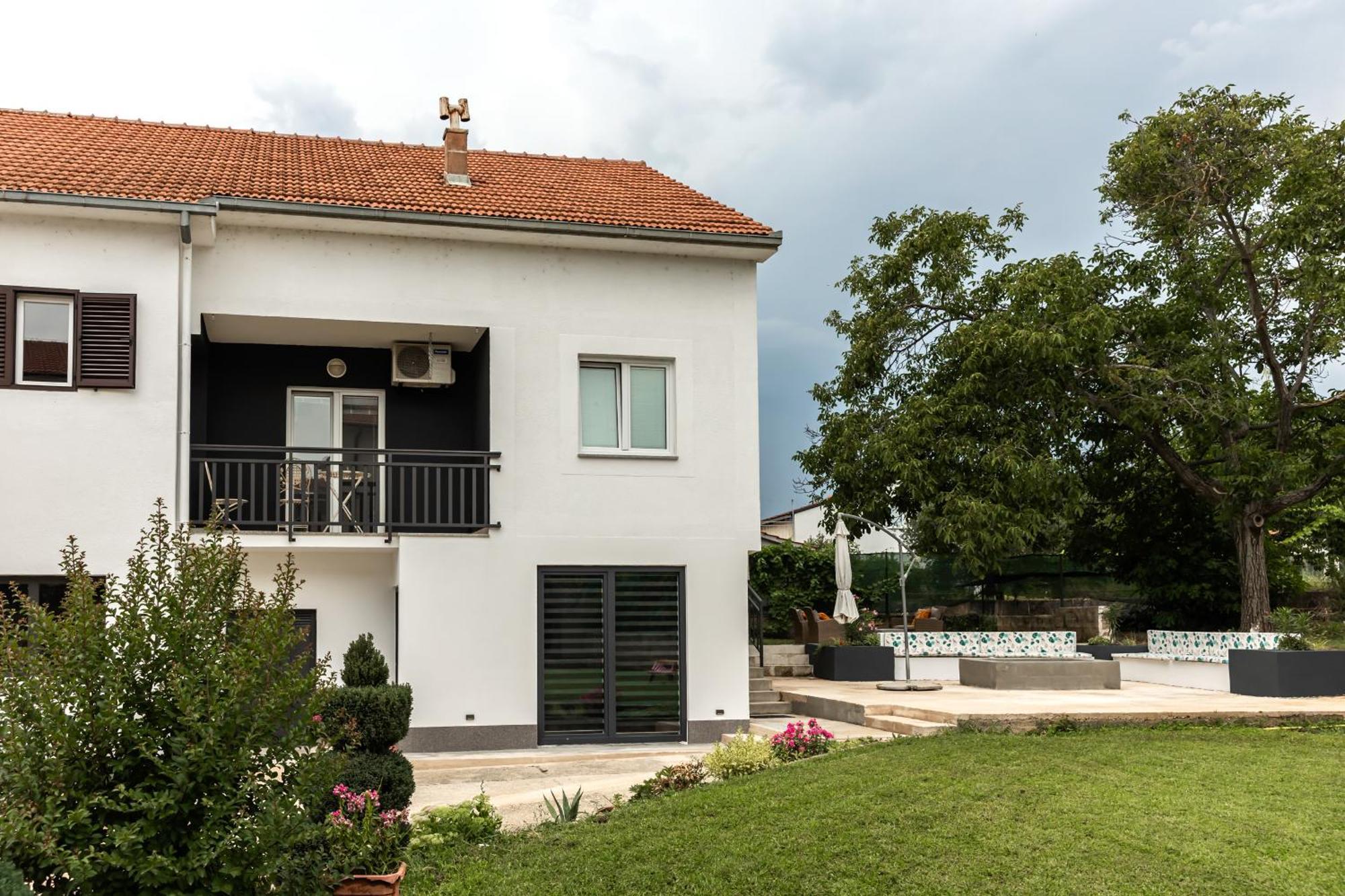 Deluxe Apartment Roma Imotski Exterior photo