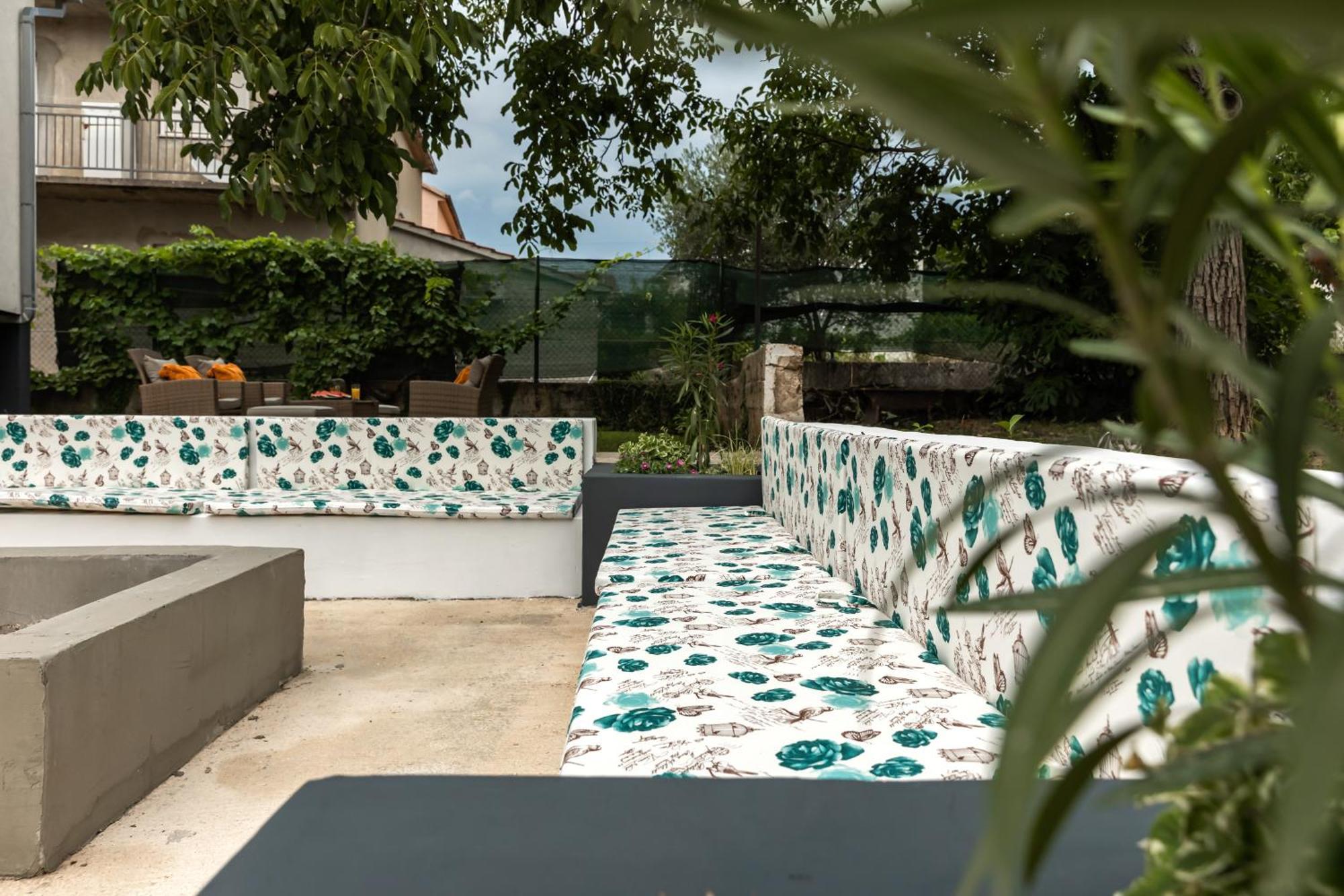 Deluxe Apartment Roma Imotski Exterior photo